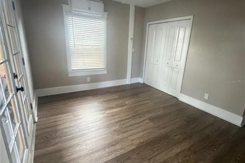Apartamento en alquiler en Saint Petersburg, Florida, 2 dormitorios, 69.68 m2 № 2225297 - foto 8