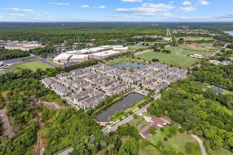Townhouse in Winter Springs, Florida 2 bedrooms, 100.8 sq.m. № 1904108 - photo 28