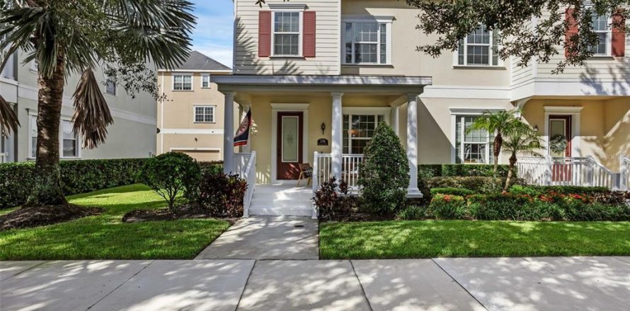 Adosado en Winter Springs, Florida 2 dormitorios, 100.8 m2 № 1904108