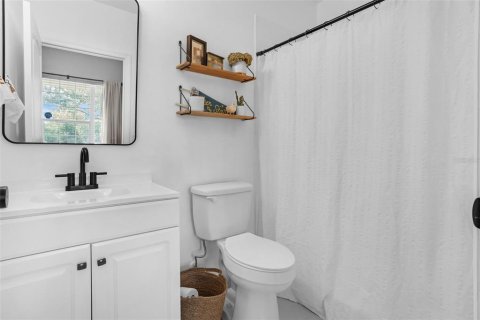 Townhouse in Winter Springs, Florida 2 bedrooms, 100.8 sq.m. № 1904108 - photo 6