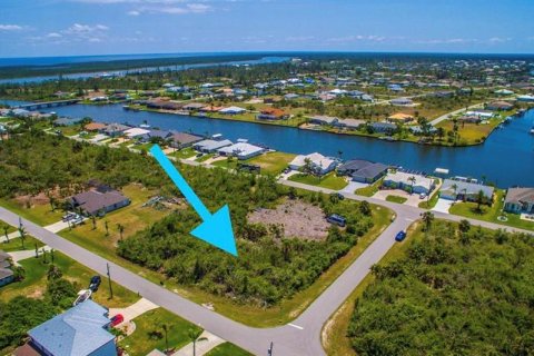 Terreno en Port Charlotte, Florida № 2218705