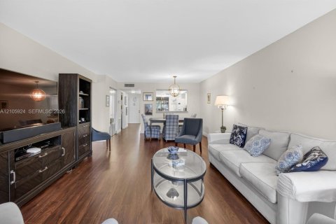 Copropriété à louer à Delray Beach, Floride: 2 chambres, 120.12 m2 № 2414560 - photo 11