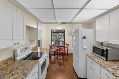 Copropriété à louer à Delray Beach, Floride: 2 chambres, 120.12 m2 № 2414560 - photo 3