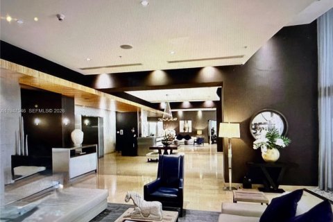 Condominio en venta en Miami, Florida, 1 dormitorio, 81.48 m2 № 2154452 - foto 3