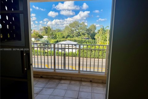 Apartment in Miami, Florida 1 bedroom, 3164.44 sq.m. № 1997831 - photo 16