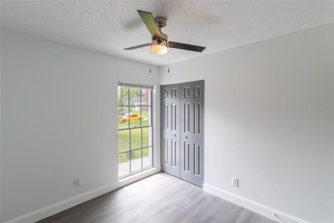 House in Tampa, Florida 3 bedrooms, 110.55 sq.m. № 1820886 - photo 21