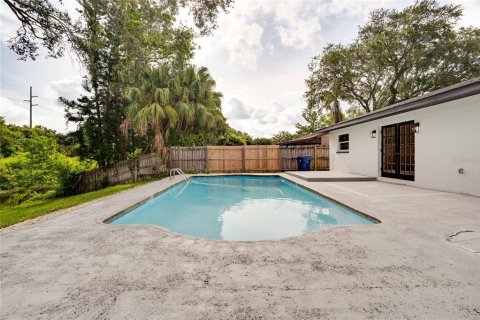 Casa en venta en Pinellas Park, Florida, 4 dormitorios, 140.28 m2 № 1825427 - foto 9