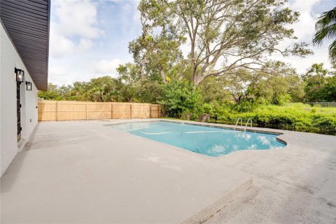 Casa en venta en Pinellas Park, Florida, 4 dormitorios, 140.28 m2 № 1825427 - foto 10
