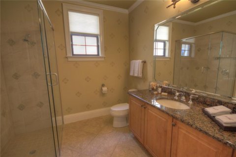 Casa en venta en Four Corners, Florida, 5 dormitorios, 439.89 m2 № 1817967 - foto 16