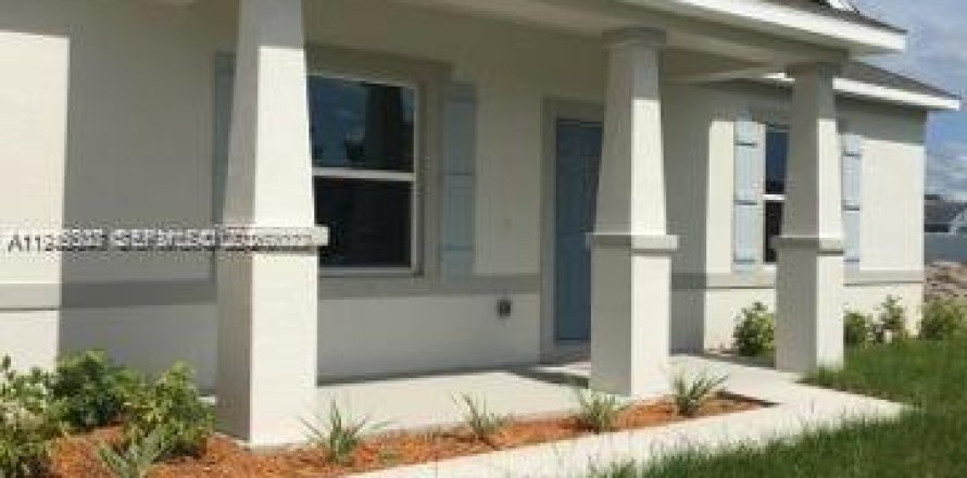 Casa en Port St. Lucie, Florida 4 dormitorios, 189.52 m2 № 2001972