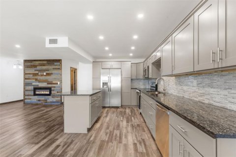 Copropriété à vendre à Largo, Floride: 2 chambres, 135.64 m2 № 2129336 - photo 6
