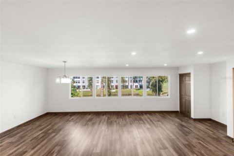 Copropriété à vendre à Largo, Floride: 2 chambres, 135.64 m2 № 2129336 - photo 11