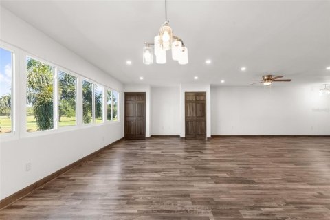 Copropriété à vendre à Largo, Floride: 2 chambres, 135.64 m2 № 2129336 - photo 16