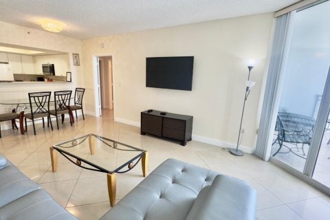 Купить кондоминиум в Санни-Айлс-Бич, Флорида 2 спальни, 119.84м2, № 2009469 - фото 20