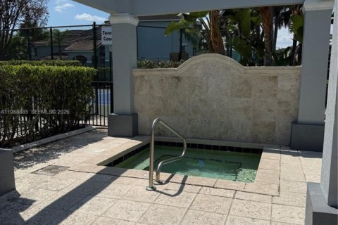 Купить кондоминиум в Пемброк-Пайнс, Флорида 3 спальни, 115.85м2, № 2051999 - фото 26