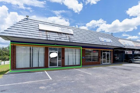 Propiedad comercial en alquiler en Fern Park, Florida, 169.08 m2 № 1901376 - foto 2