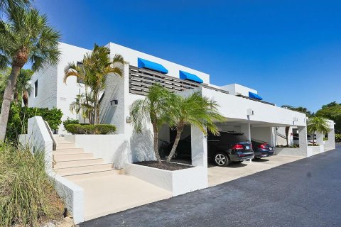 Condo in Longboat Key, Florida, 2 bedrooms  № 2112088