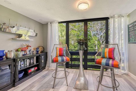 Condo in Longboat Key, Florida, 2 bedrooms  № 2112088 - photo 11