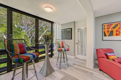 Condo in Longboat Key, Florida, 2 bedrooms  № 2112088 - photo 12