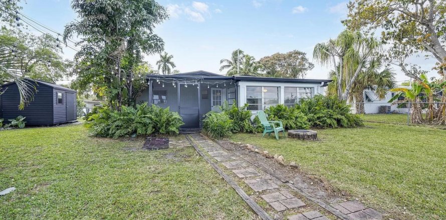 Villa ou maison à Hollywood, Floride 3 chambres, 107.95 m2 № 1135348
