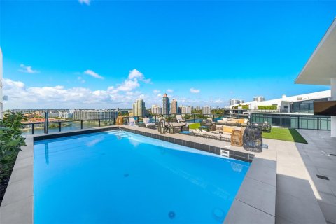 Condominio en venta en Aventura, Florida, 6 dormitorios, 575.99 m2 № 1491602 - foto 28