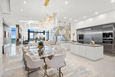 Condominio en venta en Aventura, Florida, 6 dormitorios, 575.99 m2 № 1491602 - foto 11