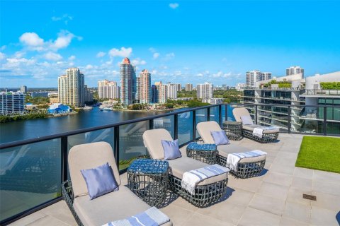Condominio en venta en Aventura, Florida, 6 dormitorios, 575.99 m2 № 1491602 - foto 26