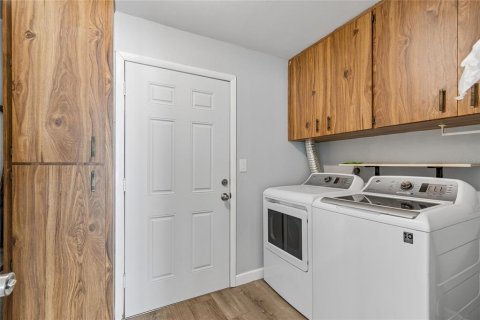 Touwnhouse à vendre à Pinellas Park, Floride: 3 chambres, 139.35 m2 № 2099731 - photo 16