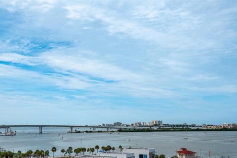Condo in Clearwater, Florida, 2 bedrooms  № 2101899 - photo 30