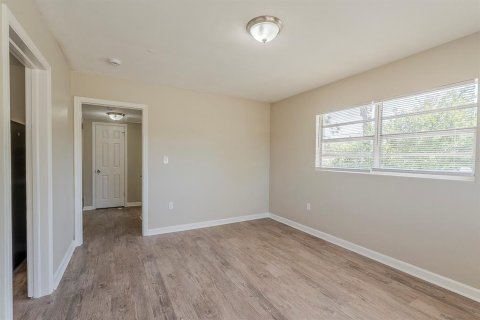 Casa en venta en Orlando, Florida, 3 dormitorios, 167.22 m2 № 1918195 - foto 10