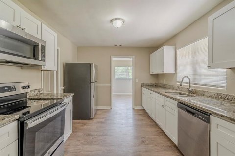 Casa en venta en Orlando, Florida, 3 dormitorios, 167.22 m2 № 1918195 - foto 5
