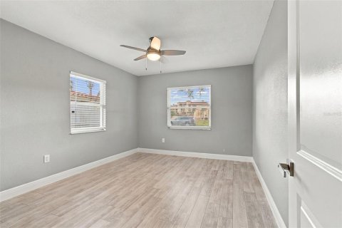 Villa ou maison à louer à Saint Pete Beach, Floride: 4 chambres, 202.25 m2 № 2405098 - photo 24