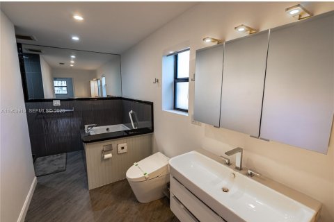 Купить виллу или дом в Майами-Лейкс, Флорида 3 спальни, 195.75м2, № 2009294 - фото 29