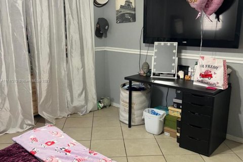 Condo in Coral Springs, Florida, 3 bedrooms  № 1710753 - photo 22