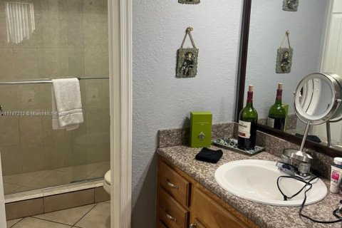 Condo in Coral Springs, Florida, 3 bedrooms  № 1710753 - photo 18
