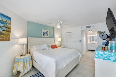 Copropriété à louer à Miami Beach, Floride: 2 chambres, 110.55 m2 № 1833741 - photo 8