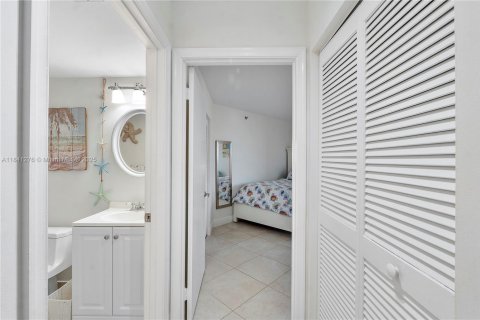 Copropriété à louer à Miami Beach, Floride: 2 chambres, 110.55 m2 № 1833741 - photo 5