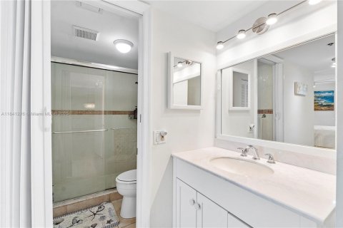 Copropriété à louer à Miami Beach, Floride: 2 chambres, 110.55 m2 № 1833741 - photo 10