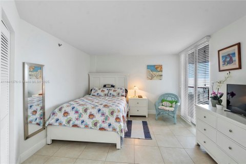 Copropriété à louer à Miami Beach, Floride: 2 chambres, 110.55 m2 № 1833741 - photo 3