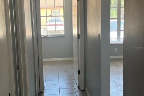Appartement à louer à Kissimmee, Floride: 2 chambres, 74.32 m2 № 2093025 - photo 6