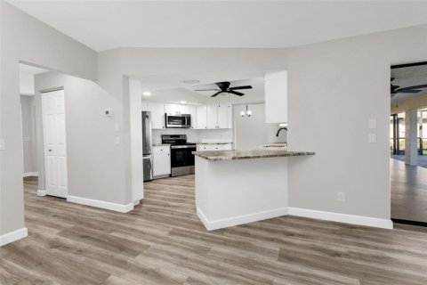 Villa ou maison à vendre à Punta Gorda, Floride: 3 chambres, 169.27 m2 № 2420467 - photo 21