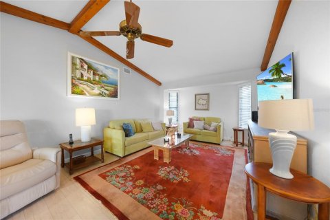 Villa ou maison à vendre à Port Charlotte, Floride: 3 chambres, 176.42 m2 № 2133715 - photo 18