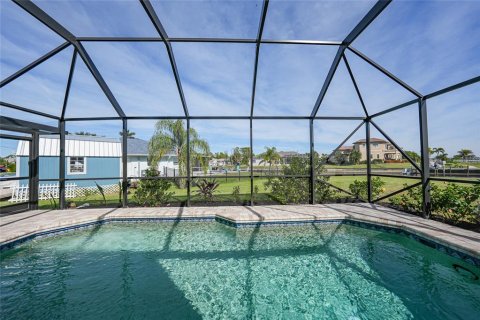 Villa ou maison à vendre à Port Charlotte, Floride: 3 chambres, 176.42 m2 № 2133715 - photo 25