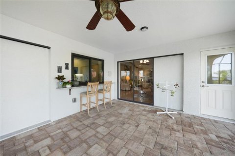 Villa ou maison à vendre à Port Charlotte, Floride: 3 chambres, 176.42 m2 № 2133715 - photo 20