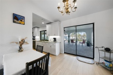 Villa ou maison à vendre à Port Charlotte, Floride: 3 chambres, 176.42 m2 № 2133715 - photo 11