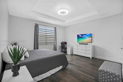 Купить виллу или дом в Купер-Сити, Флорида 4 спальни, 252.69м2, № 1991107 - фото 20