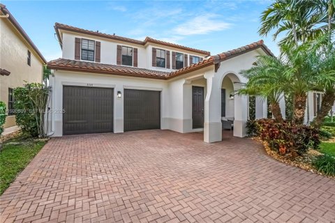 Купить виллу или дом в Купер-Сити, Флорида 4 спальни, 252.69м2, № 1991107 - фото 2