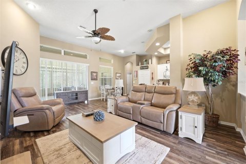Villa ou maison à vendre à Spring Hill, Floride: 4 chambres, 215.44 m2 № 2107662 - photo 10