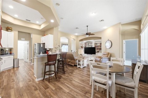 Villa ou maison à vendre à Spring Hill, Floride: 4 chambres, 215.44 m2 № 2107662 - photo 12
