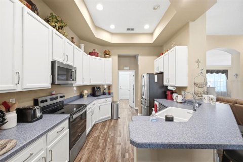 Villa ou maison à vendre à Spring Hill, Floride: 4 chambres, 215.44 m2 № 2107662 - photo 14